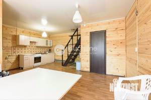 Дом 54м&sup2;, 2-этажный, участок 4 сот.  