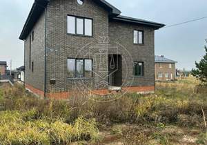 Дом 220м², 2-этажный, участок 7 сот.  