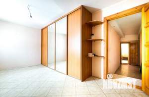 Дом 360м², 2-этажный, участок 10 сот.  