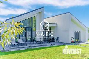 Коттедж 136м&sup2;, 1-этажный, участок 10 сот.  