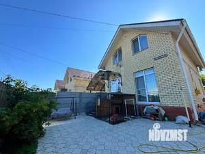 Дом 234м², 2-этажный, участок 5 сот.  