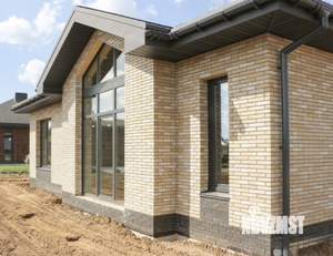 Коттедж 155м&sup2;, 1-этажный, участок 10 сот.  