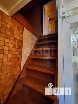 Дом 35м&sup2;, 2-этажный, участок 3 сот.  