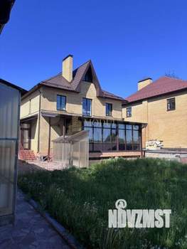 Дом 350м&sup2;, 3-этажный, участок 7 сот.  