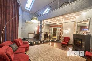 Дом 484м², 3-этажный, участок 17 сот.  