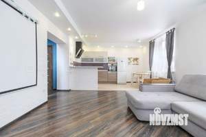 Таунхаус 138м², 2-этажный, участок 3 сот.  