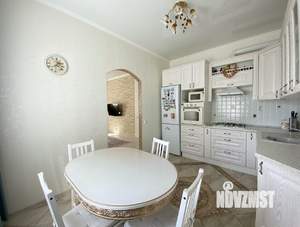 Коттедж 133м&sup2;, 2-этажный, участок 6 сот.  