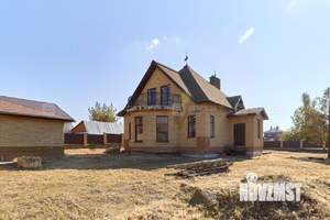 Дом 181м², 2-этажный, участок 12 сот.  