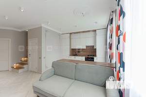 Дом 90м&sup2;, 2-этажный, участок 3 сот.  