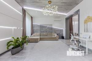 Дом 271м&sup2;, 2-этажный, участок 8 сот.  