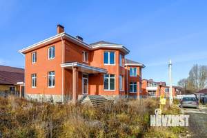 Дом 252м², 3-этажный, участок 5 сот.  