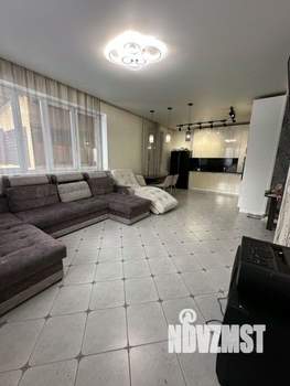 Дом 118м&sup2;, 2-этажный, участок 6 сот.  