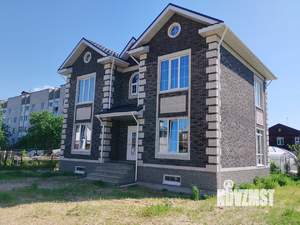 Коттедж 240м², 2-этажный, участок 6 сот.  