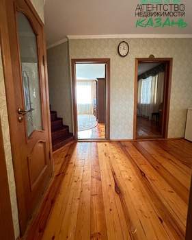 Дом 239м&sup2;, 2-этажный, участок 10 сот.  