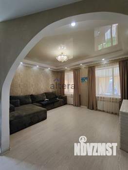 Дом 180м², 2-этажный, участок 5 сот.  