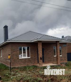 Дом 99м&sup2;, 1-этажный, участок 5 сот.  