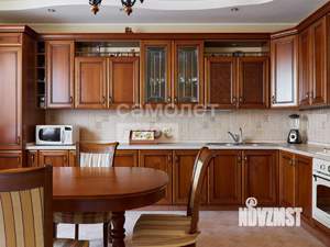 Коттедж 232м&sup2;, 2-этажный, участок 6 сот.  