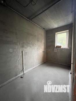 Дом 130м&sup2;, 2-этажный, участок 3 сот.  