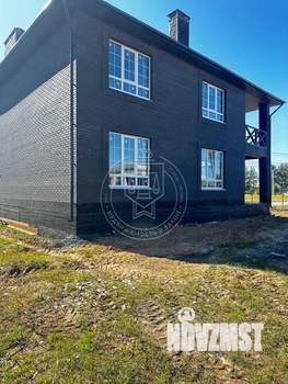 Коттедж 183м&sup2;, 2-этажный, участок 6 сот.  