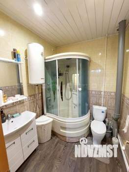 Дом 200м&sup2;, 1-этажный, участок 5 сот.  