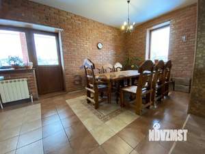 Коттедж 129м&sup2;, 2-этажный, участок 10 сот.  