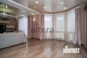 Дом 287м², 2-этажный, участок 12 сот.  