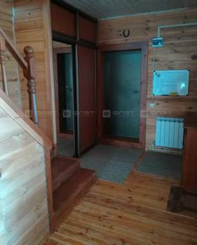 Дом 427м&sup2;, 2-этажный, участок 0 сот.  