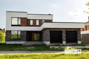 Коттедж 386м&sup2;, 2-этажный, участок 10 сот.  