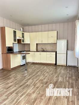 Коттедж 130м², 2-этажный, участок 4 сот.  