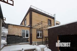 Дом 285м&sup2;, 2-этажный, участок 6 сот.  