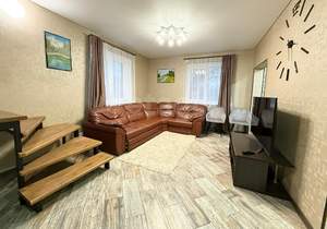 Дом 118м&sup2;, 2-этажный, участок 4 сот.  