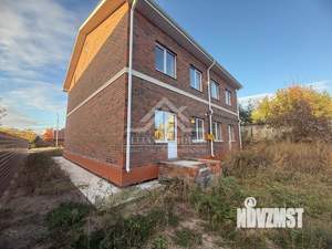 Дом 130м&sup2;, 2-этажный, участок 3 сот.  