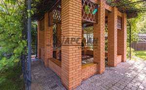 Дом 250м&sup2;, 2-этажный, участок 25 сот.  