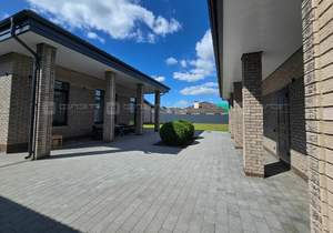 Дом 198м², 1-этажный, участок 0 сот.  