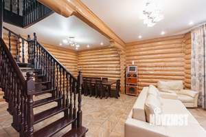 Дом 130м&sup2;, 2-этажный, участок 15 сот.  