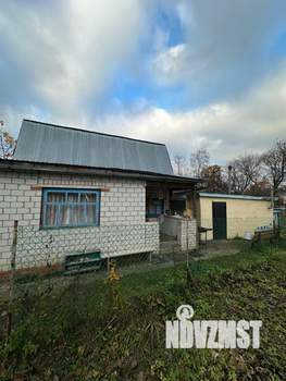 Дом 50м&sup2;, 2-этажный, участок 4 сот.  
