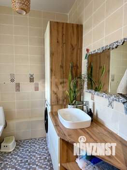 Дом 193м&sup2;, 2-этажный, участок 6 сот.  