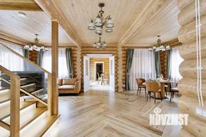 Дом 192м&sup2;, 2-этажный, участок 8 сот.  