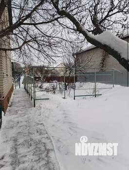 Дом 232м&sup2;, 3-этажный, участок 7 сот.  