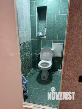 Дом 515м&sup2;, 2-этажный, участок 4 сот.  