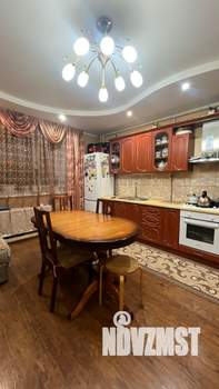 Таунхаус 120м&sup2;, 3-этажный, участок 1 сот.  