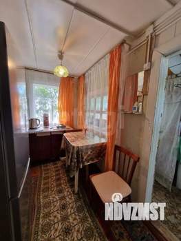 Дом 35м&sup2;, 2-этажный, участок 3 сот.  