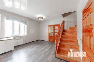 Таунхаус 90м², 2-этажный, участок 2 сот.  