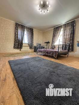 Коттедж 350м², 2-этажный, участок 30 сот.  