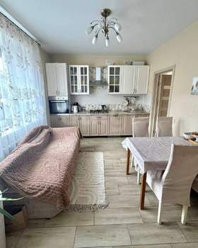 Дом 168м&sup2;, 2-этажный, участок 8 сот.  