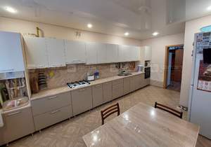 Дом 200м&sup2;, 1-этажный, участок 0 сот.  