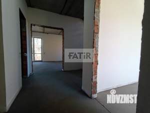 Дом 143м², 2-этажный, участок 5 сот.  