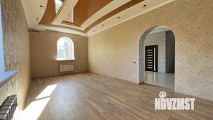 Дом 295м&sup2;, 2-этажный, участок 15 сот.  