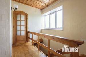 Дом 225м², 2-этажный, участок 10 сот.  
