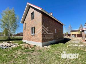 Дом 93м², 2-этажный, участок 5 сот.  